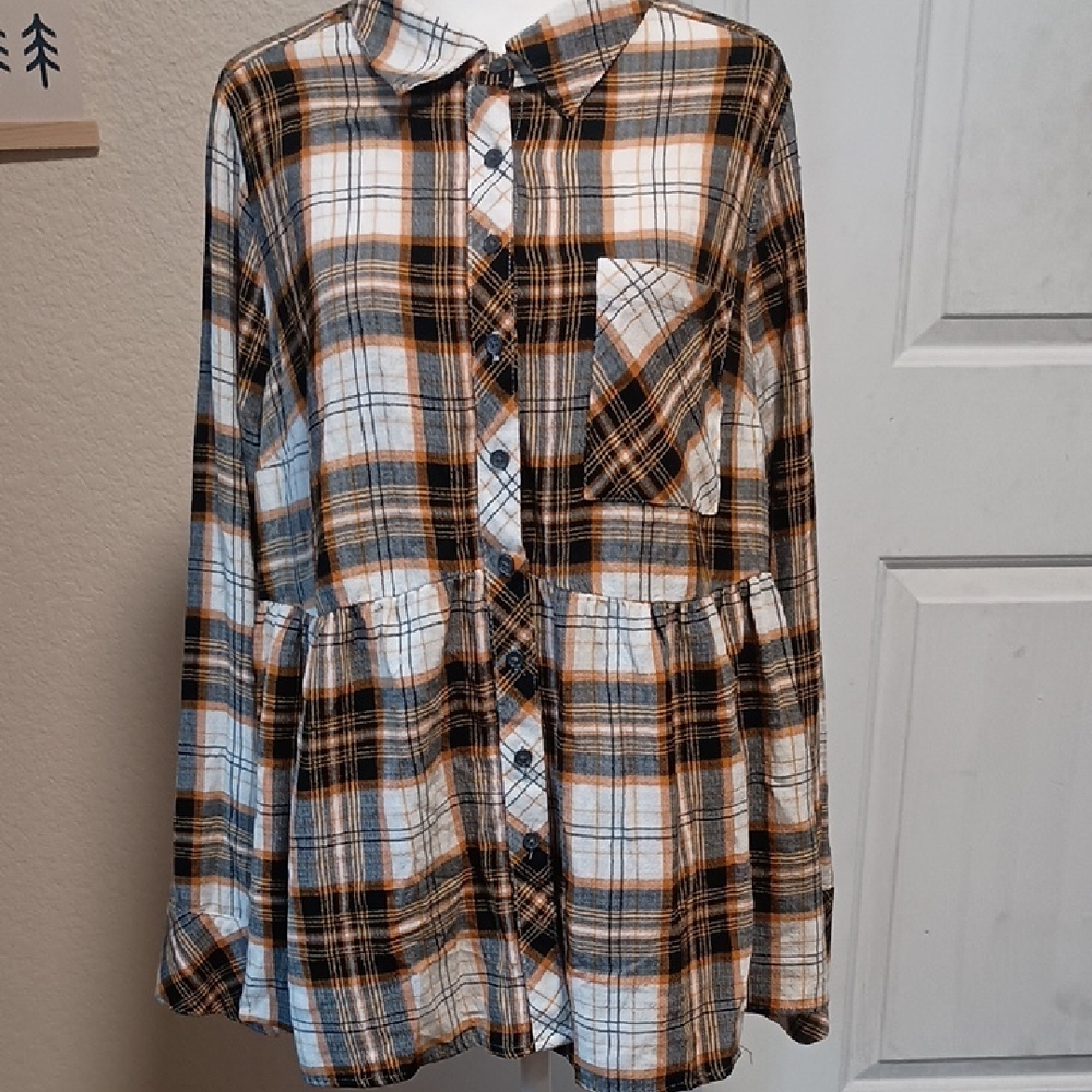 Plaid Button-Up Shirt with Peplum Hem